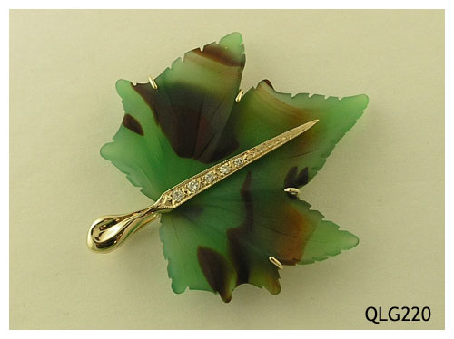 Seth & Reid Falling Leaves: QLG220 Maple pin/pendant with pave stem with diamonds, .15cttw 14kt. yellow gold
