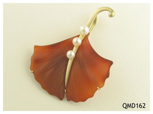 Seth & Reid Falling Leaves: QMD162 Gingko Pin with Cultured Pearls, 1 ¾” x 2 1/8”, 14kt yellow gold
