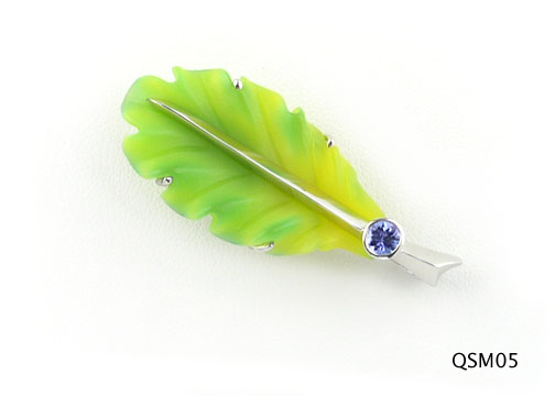 Seth & Reid Falling Leaves: QSM05 Lime green oak leaf, 1 ¾” x ¾” .26ct. Tanzanite, bezel set, 14kt white gold